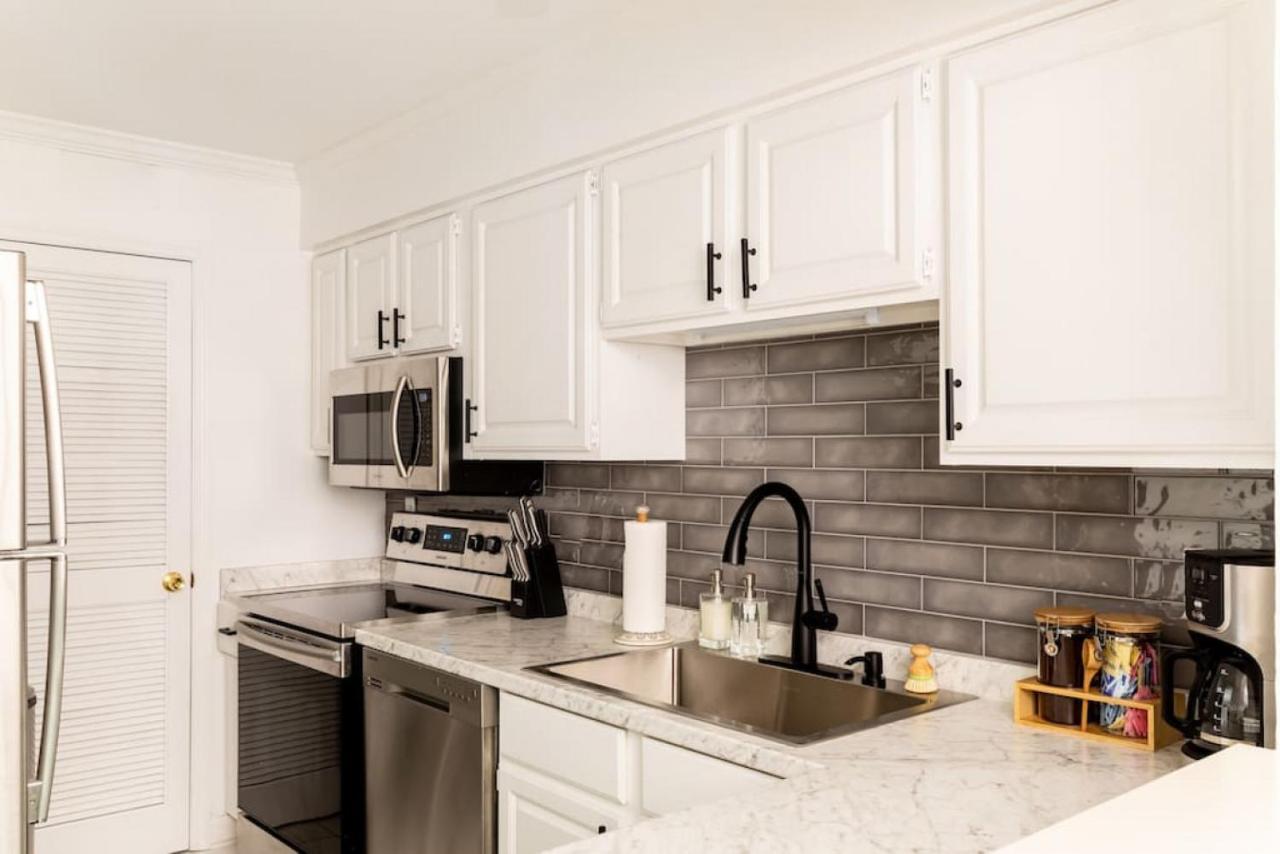Stylish Downtown Nashville 3 Beds, 1 Bedroom With Private Patio, Parking Eksteriør billede